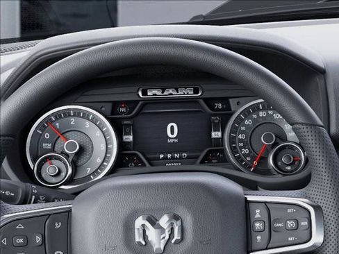 New 2026 RAM 1500 Express AWD/4WD image 17