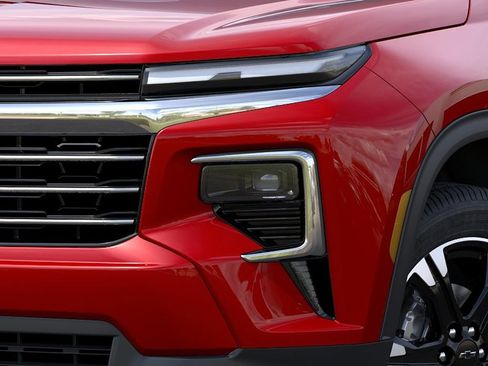 New 2027 Chevrolet Traverse LT w/ Sun and Wheel Package AWD/4WD image 10