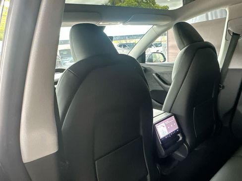 Used 2026 Tesla Model Y AWD image 23