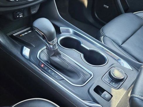 Used 2023 Chevrolet Traverse Premier w/ Redline Edition image 12