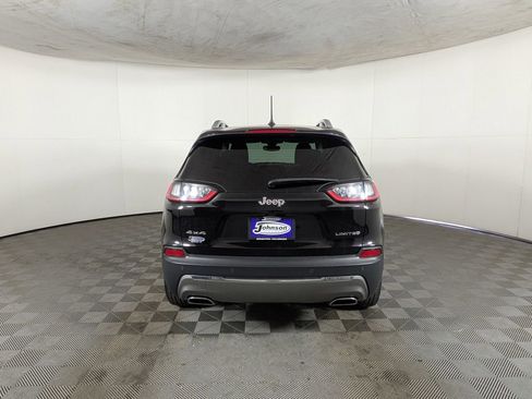 Used 2019 Jeep Cherokee Limited image 8