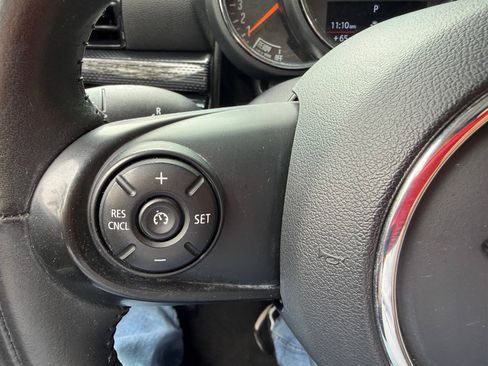 Used 2019 MINI Cooper Clubman FWD image 29