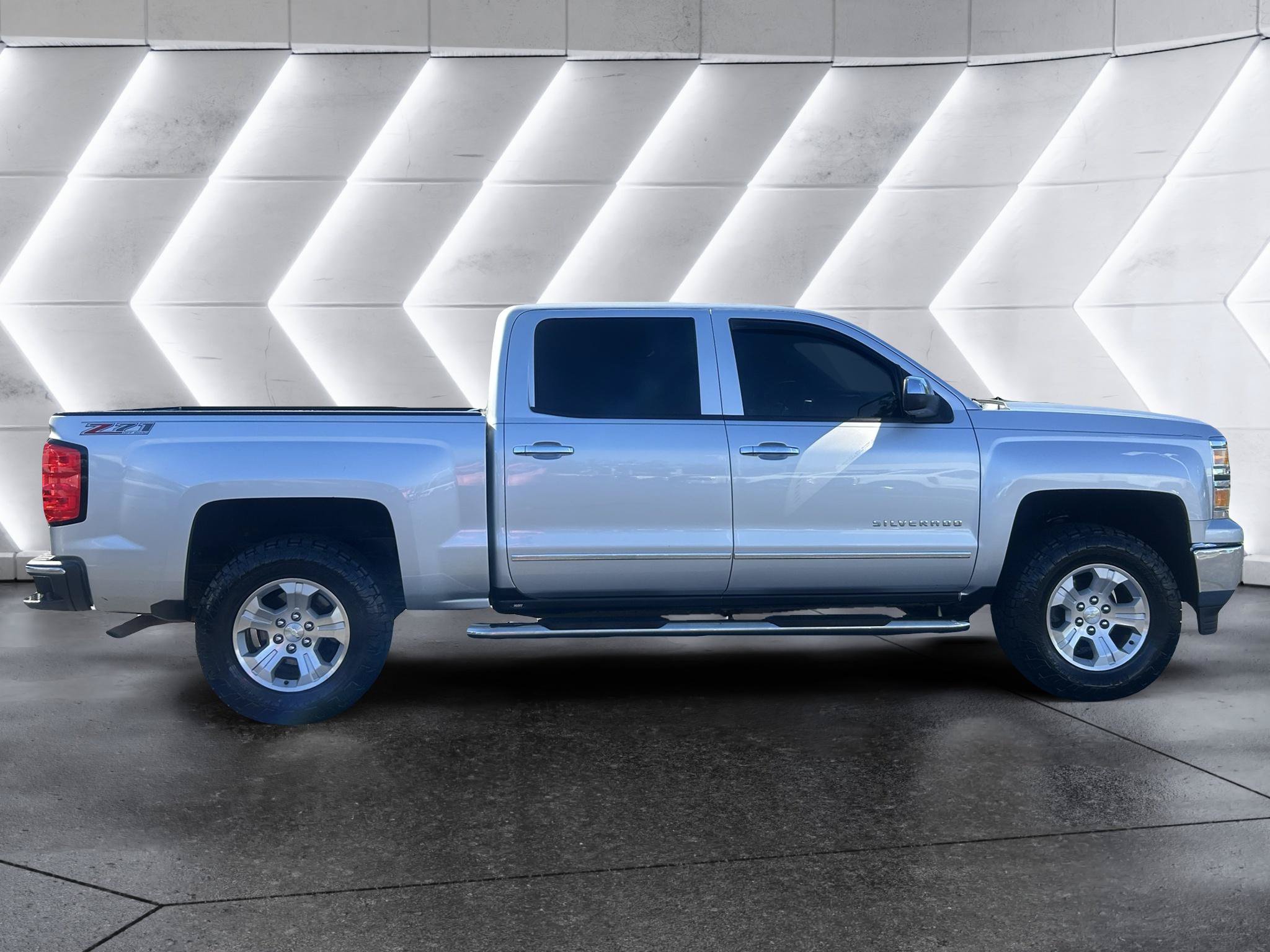 Used 2014 Chevrolet Silverado 1500 LTZ Z71 AWD/4WD image 8