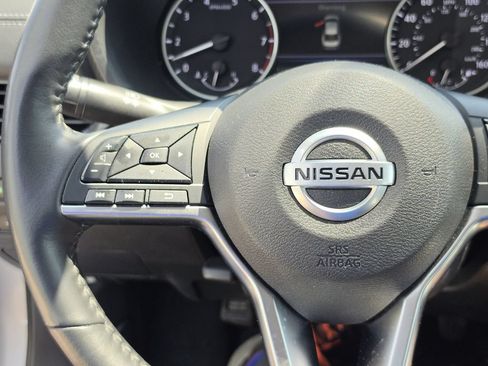 Certified 2023 Nissan Sentra SV w/ All-Weather Package FWD image 18