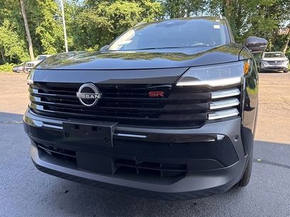 New 2025 Nissan Kicks SR w/ SR Premium Package