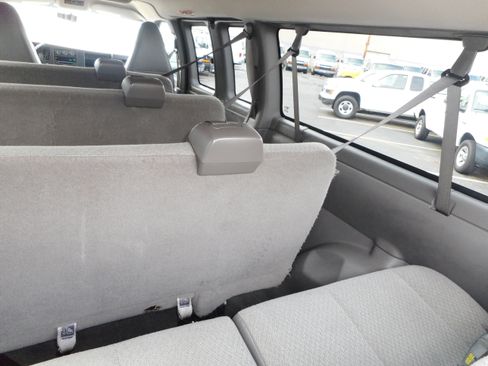 Used 2016 Chevrolet Express 3500 LT w/ LT Preferred Equipment Group image 19