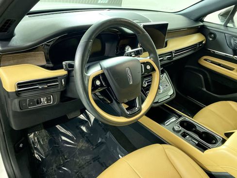 Used 2021 Lincoln Corsair Reserve w/ Equipment Group 201A image 23