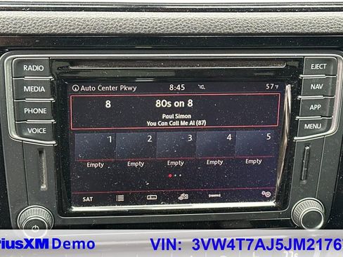 Used 2018 Volkswagen Jetta GLI FWD image 28