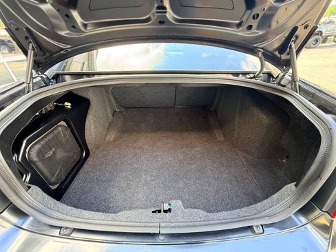 Used 2006 Dodge Charger SRT8 w/ SRT Option Group III RWD image 32