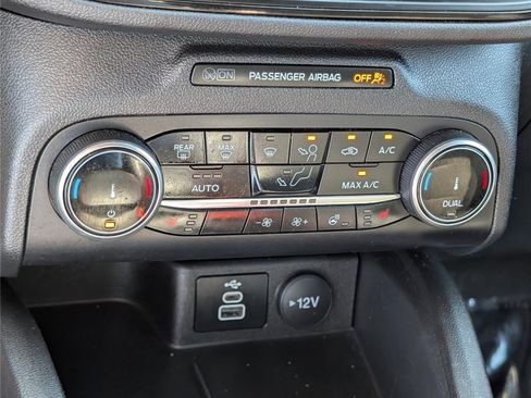 Used 2025 Ford Escape ST-Line Select AWD/4WD image 27