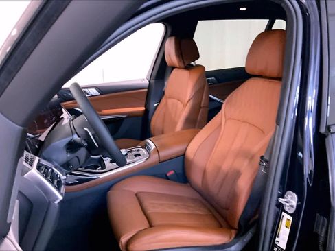 New 2026 BMW X7 xDrive40i w/ Executive Package AWD/4WD image 9