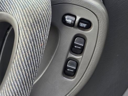 Used 1993 Nissan NX 2000 image 13