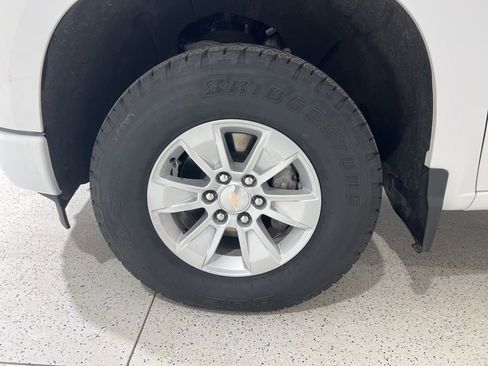 Used 2023 Chevrolet Silverado 1500 W/T w/ WT Value Package image 29