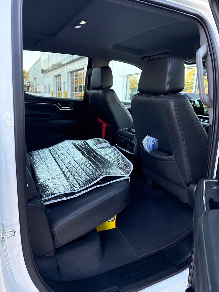 Used 2023 GMC Sierra 1500 SLT w/ SLT Premium Package AWD/4WD image 6