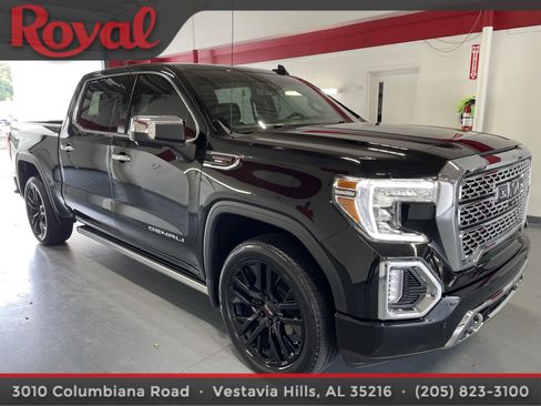 Used 2021 GMC Sierra 1500 Denali w/ Denali Ultimate Package AWD/4WD image 3