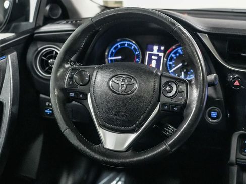 Certified 2017 Toyota Corolla SE w/ SE Premium Package FWD image 16