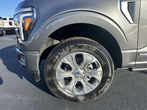 New 2026 Ford F150 Platinum w/ Equipment Group 701A Base image 16