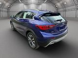 Used 2017 INFINITI QX30 AWD image 5