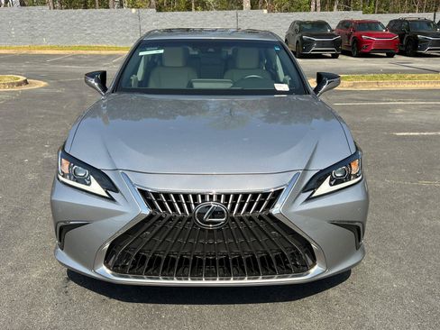 Certified 2023 Lexus ES 350 w/ Premium Package image 3