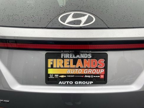 Used 2022 Hyundai Tucson SEL w/ Convenience Package image 12