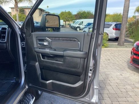 Used 2024 RAM 2500 Big Horn w/ Bed Utility Group image 19