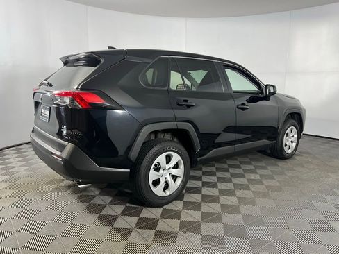 Used 2024 Toyota RAV4 LE image 5