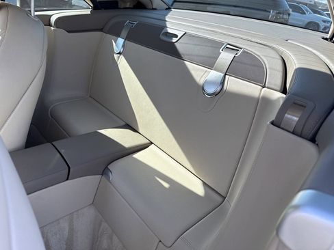 Used 2005 Mercedes-Benz SL 500 image 12