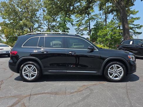 Certified 2021 Mercedes-Benz GLB 250 4MATIC image 6