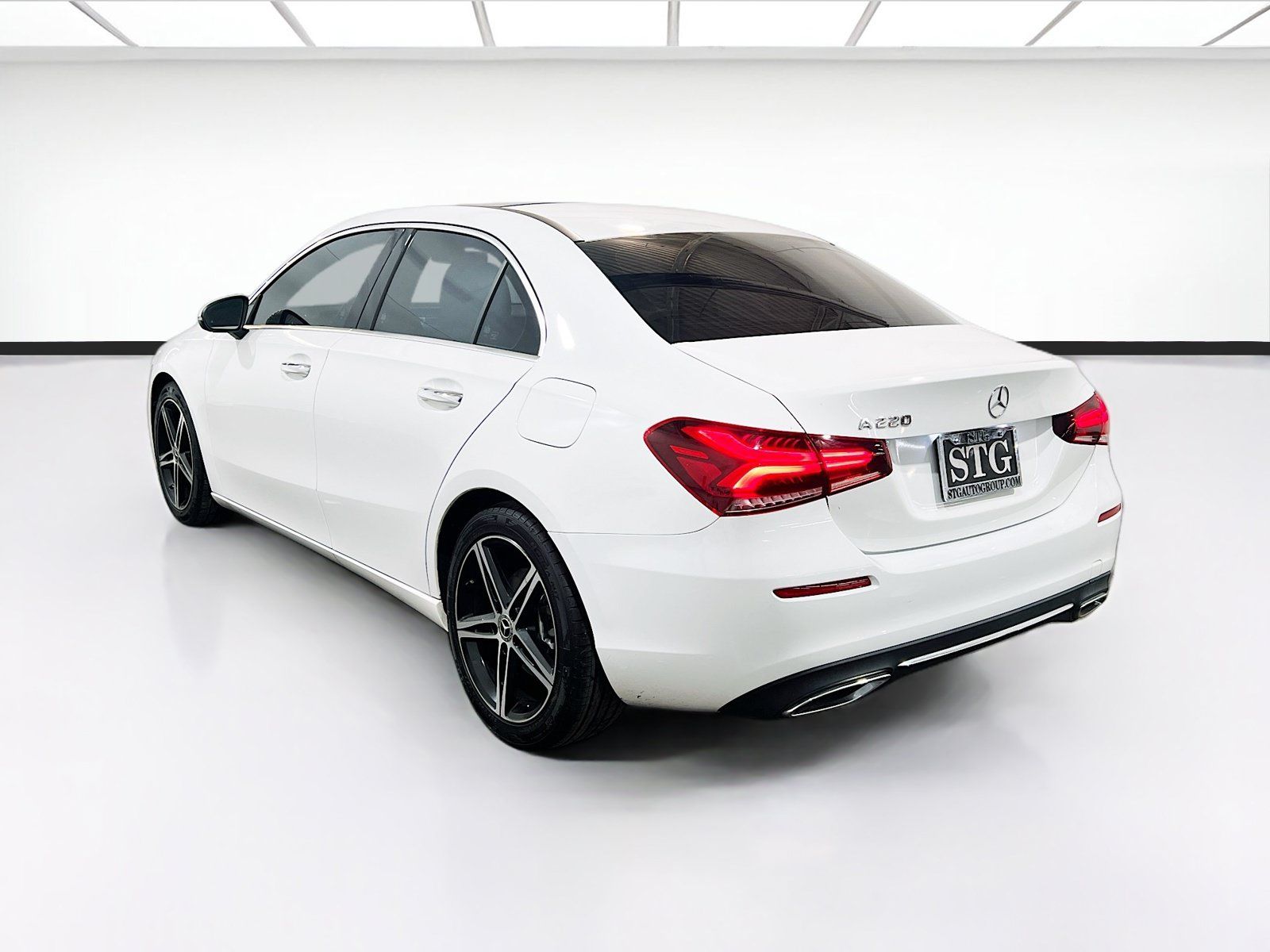 Used 2022 Mercedes-Benz A 220 image 6