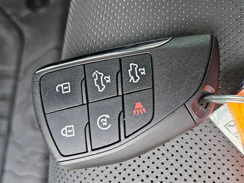 New 2025 GMC Hummer EV 3X image 34