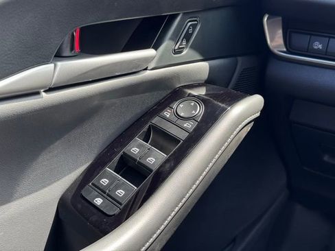 New 2025 MAZDA CX-30 AWD 2.5 S w/ Select Sport Pkg image 23