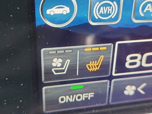 Used 2020 Subaru Outback Touring AWD/4WD image 24