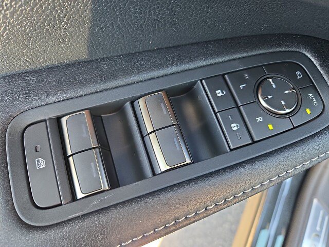 New 2026 Lexus RX 350 w/ Convenience Package AWD/4WD image 9