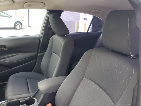 Used 2023 Toyota Corolla LE FWD image 16