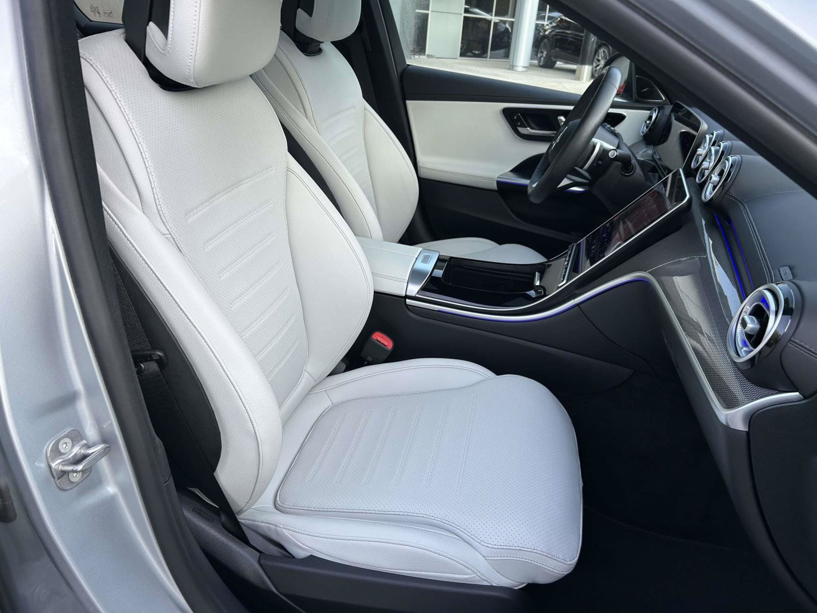 Certified 2025 Mercedes-Benz C 300 4MATIC Sedan image 53