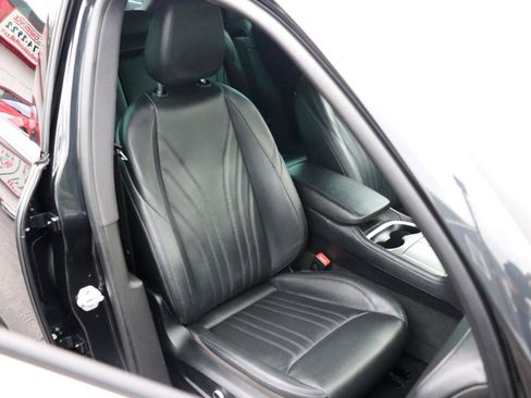 Used 2024 Maserati Grecale GT AWD/4WD image 14