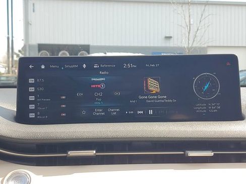 Used 2022 Genesis GV70 2.5T w/ Select Package image 29