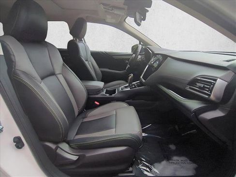 Certified 2025 Subaru Outback Onyx Edition AWD/4WD image 25