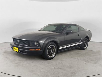 Used 2007 Ford Mustang Deluxe