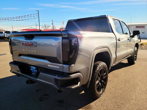 Used 2020 GMC Sierra 1500 Elevation w/ Elevation Value Package image 4