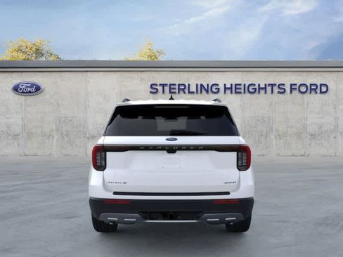 New 2026 Ford Explorer Active w/ Active Comfort Package AWD/4WD image 5