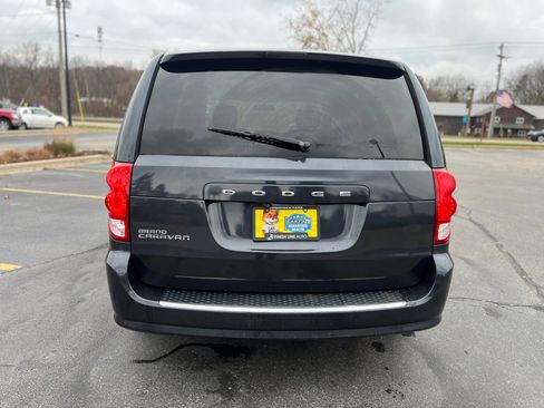 Used 2014 Dodge Grand Caravan SE w/ Quick Order Package 29E SE image 6