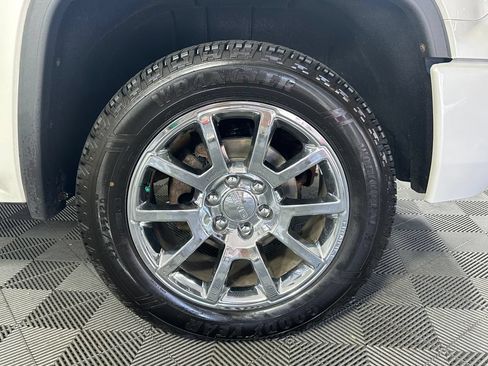 Used 2018 GMC Sierra 1500 Denali AWD/4WD image 12