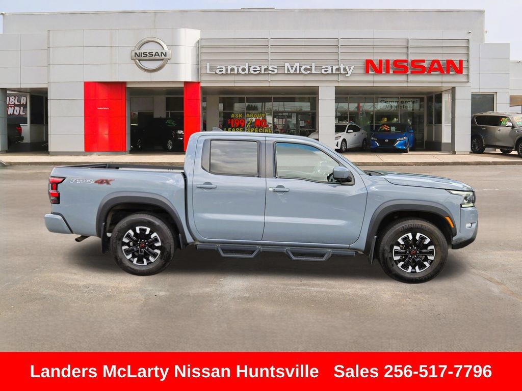 Used 2023 Nissan Frontier PRO-4X w/ Pro Convenience Package AWD/4WD image 2