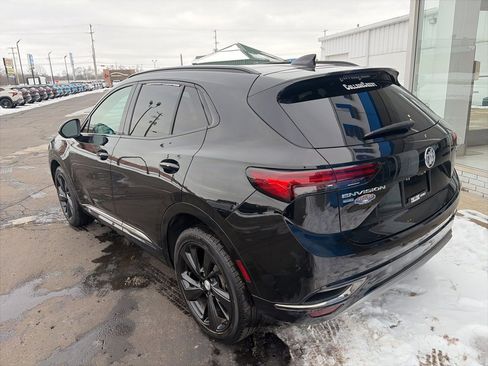 Used 2021 Buick Envision Essence w/ Technology Package I image 9