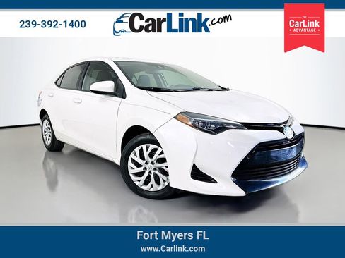 Used 2018 Toyota Corolla LE image 1