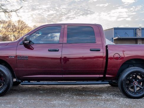 Used 2017 RAM 1500 Express w/ Express Value Package image 2