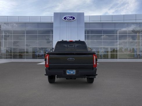 New 2026 Ford F250 XLT w/ XLT Premium Package AWD/4WD image 5