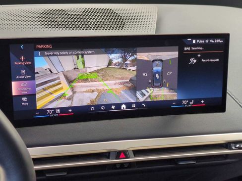 New 2025 BMW iX xDrive50 image 31