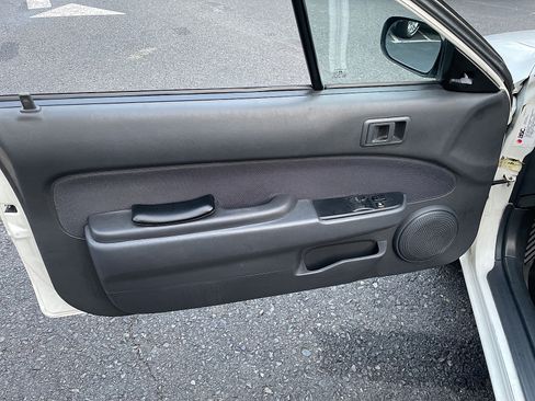 Used 1997 Toyota Paseo Convertible FWD image 25